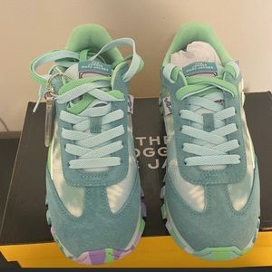 Marc Jacobs sneakers slightly worn